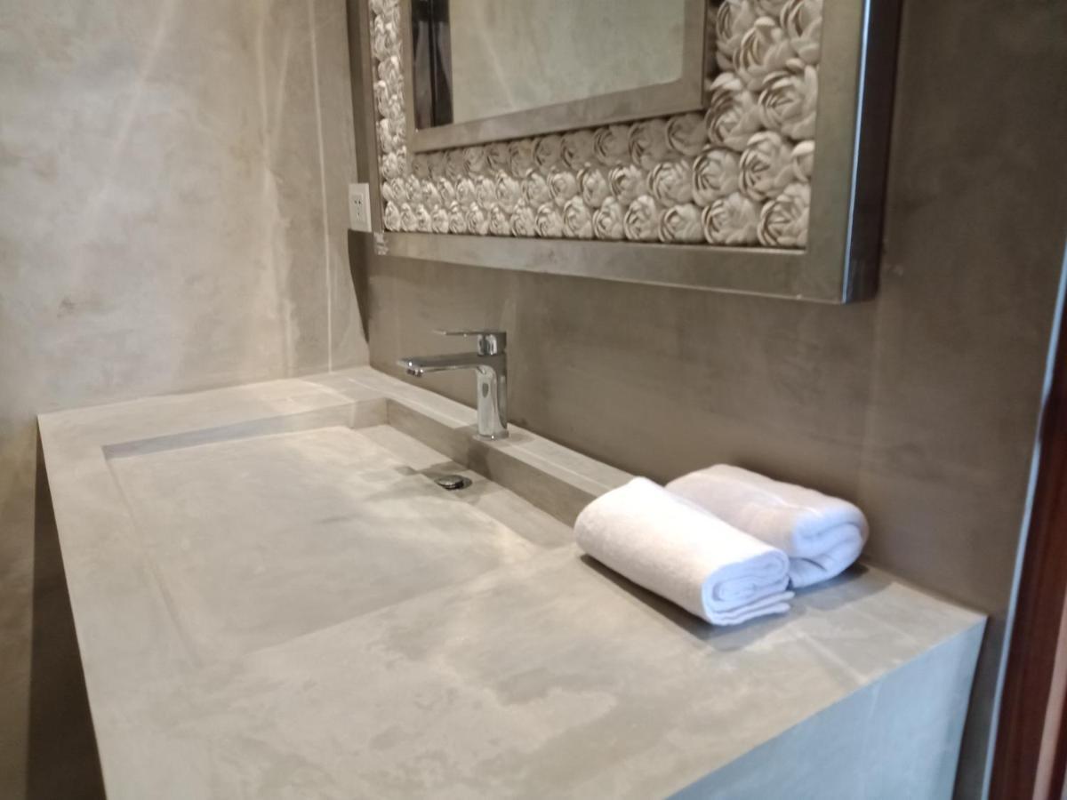 Villa V Uluwatu Ngoại thất bức ảnh
