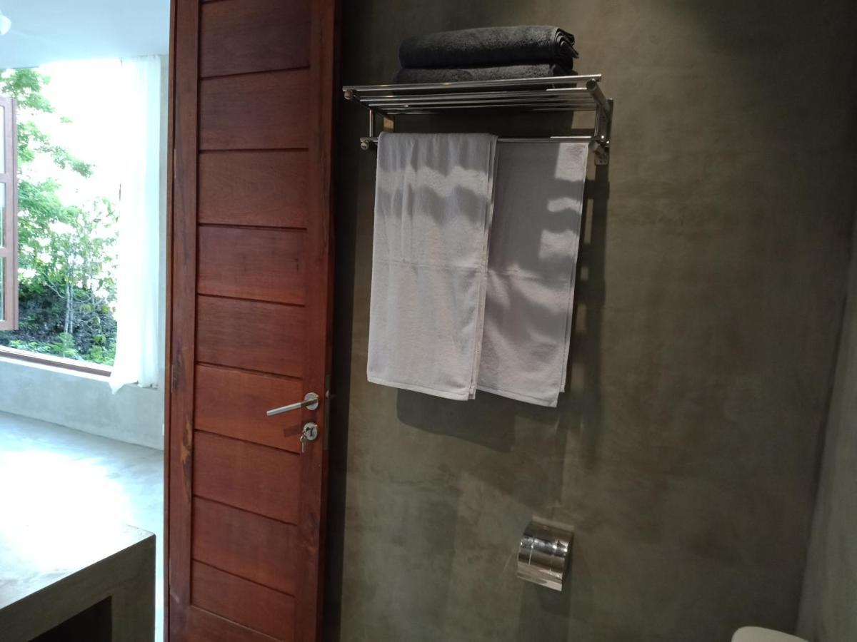 Villa V Uluwatu Ngoại thất bức ảnh